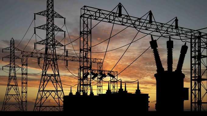 BREAKING: Nigeria In Darkness As National Grid Collapses Again